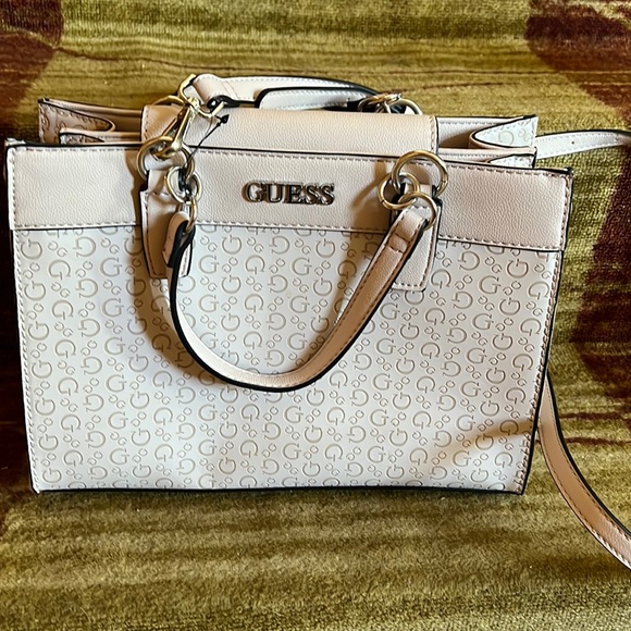 Guess logo purse - Picture 1 of 9